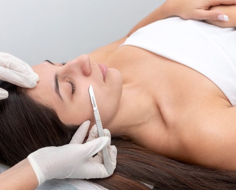 Dermaplaning